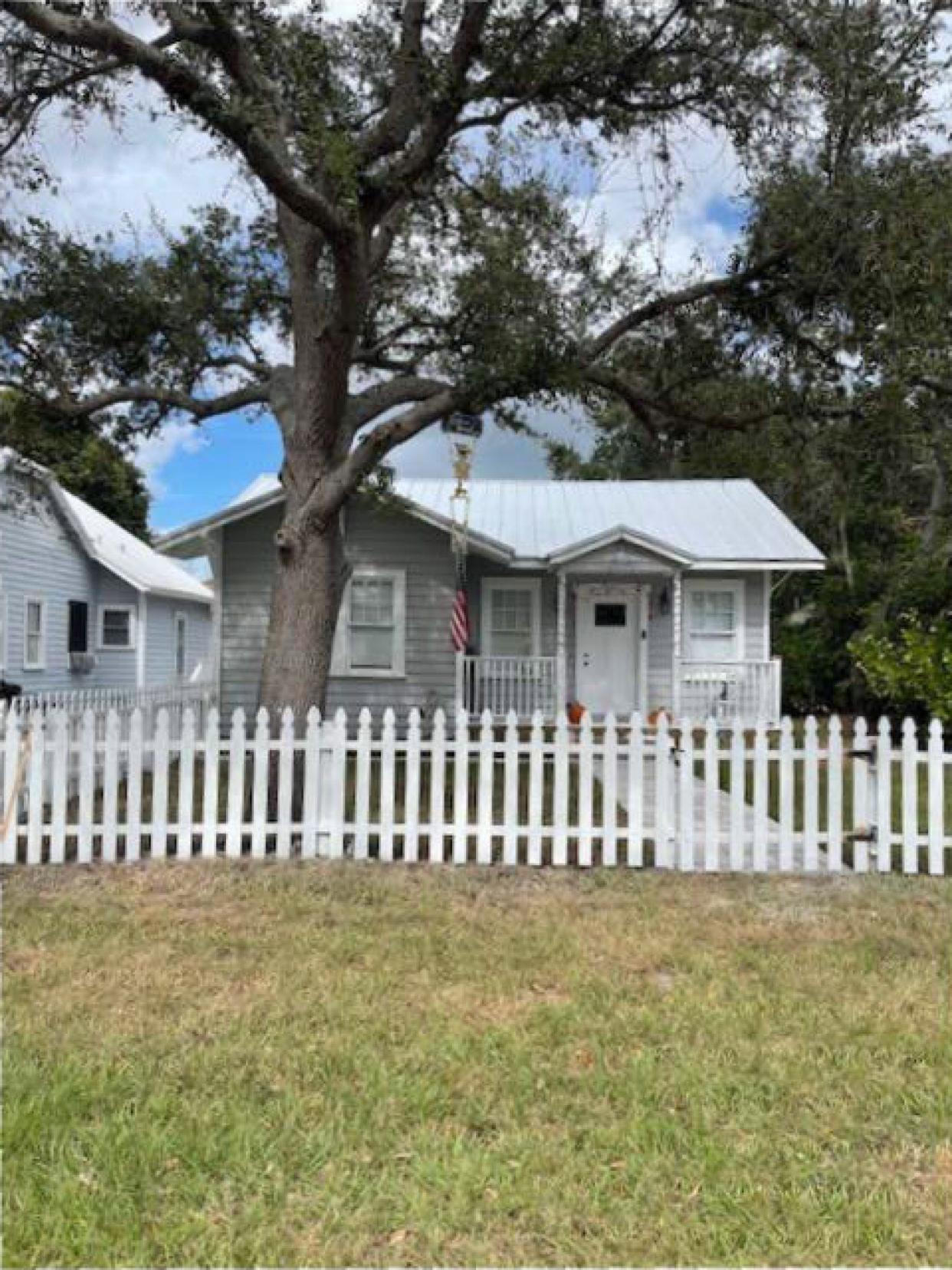 The owners of 721 Myrtle Ave., a cottage built in 1930 in the Edgewood Historic District, are applying to have the structure listed on the city’s local register of historical resources.