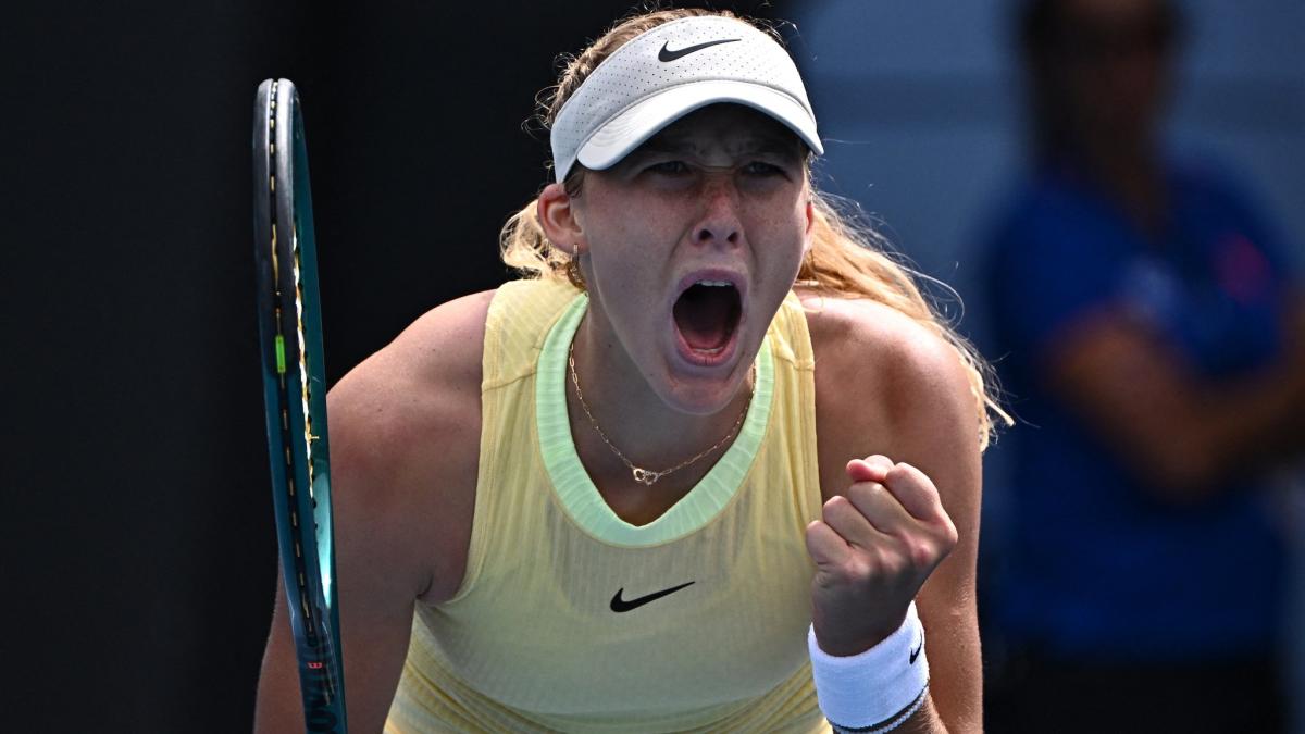 Australian Open 2024 results: Mirra Andreeva stages comeback win, Aryna Sabalenka, Coco Gauff win