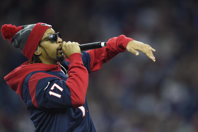 Lil Jon was looking for Chiefs gear in Independence Saturday