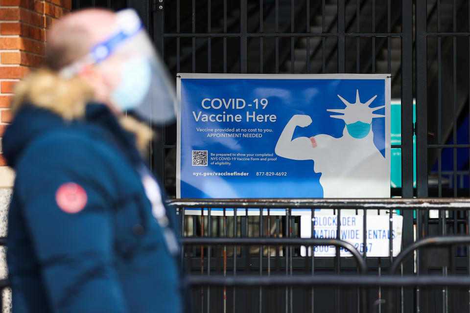 NEW YORK, USA - FEBRUARY 10: Citi Field baseball stadium is converted into a Covid19 vaccination site for Queens residents and food service workers, taxi drivers and among other groups in Queens of New York City, United States on February 10, 2021. (Photo by Tayfun Coskun/Anadolu Agency via Getty Images)