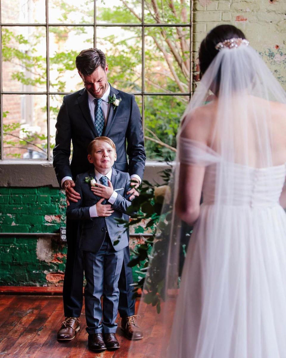 Rebekah and Tyler Seabolt made young Jude very happy when they tied the knot in June 2020. (Ashah Photography)