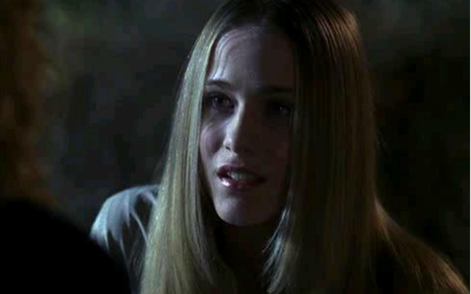 <p>En 2003, Evan Rachel Wood incarne une jeune fille, Nora Easton, dans un épisode des <i>Experts</i>. </p>...
