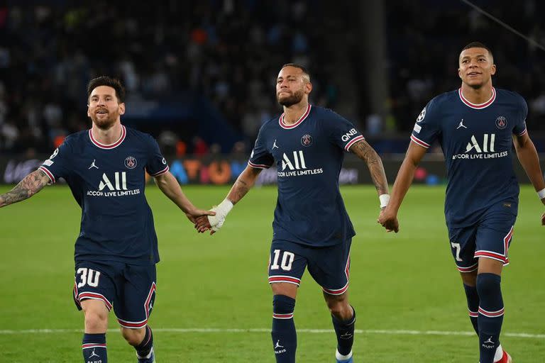 Messsi, Neymar y Mbappé; el tridente soñado de PSG