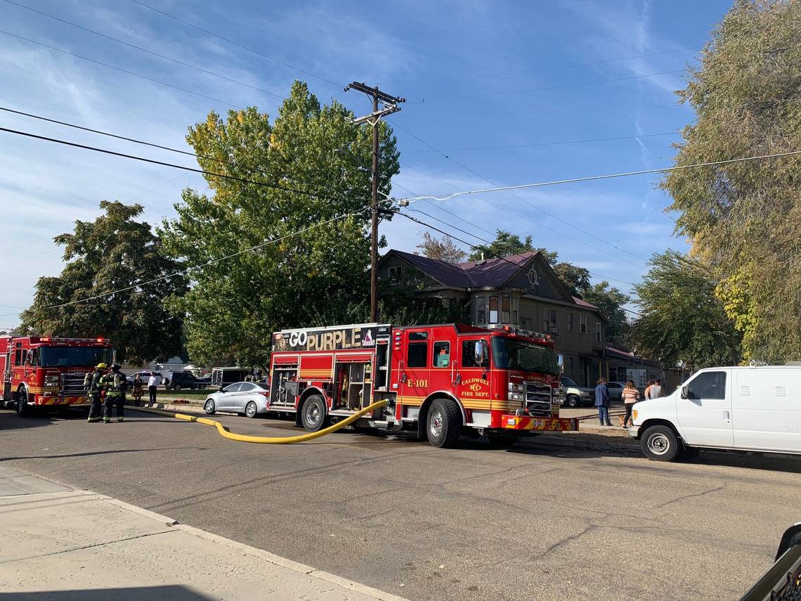 Firefighters and police officers teamed up to evacuate the building’s tenants.