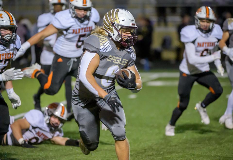 Dunlap running back Jackson Oldham (6) gains some yardage against Washington in the second half of their Week 7 football game Friday, Oct. 8, 2023 at Dunlap High School.