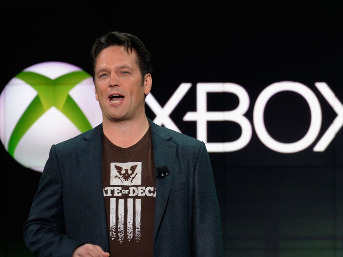 Phil Spencer Wants FORTNITE To Continue Allowing PS4/Xbox One