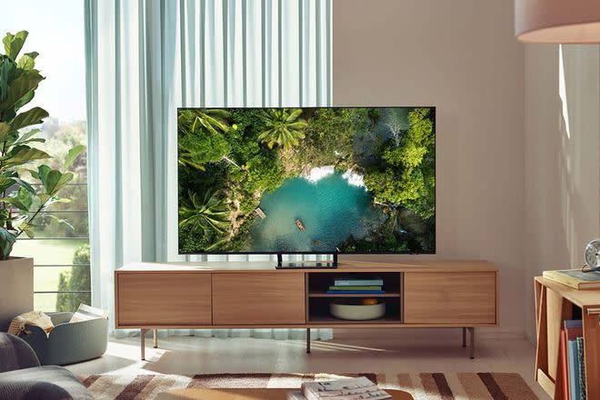 Modelos de TVs OLED da Samsung podem ter telas fabricadas pela LG Display (Imagem: Divulgação/Samsung)