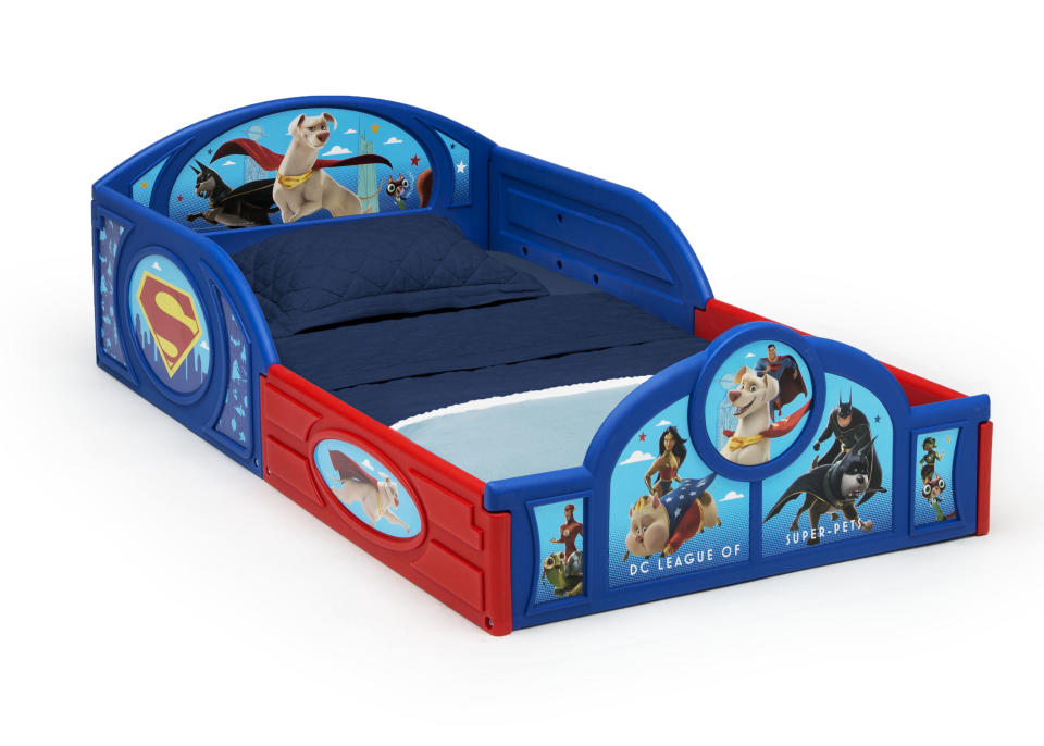 Delta Children DC League of Super-Pets Sleep and Play Toddler Bed
