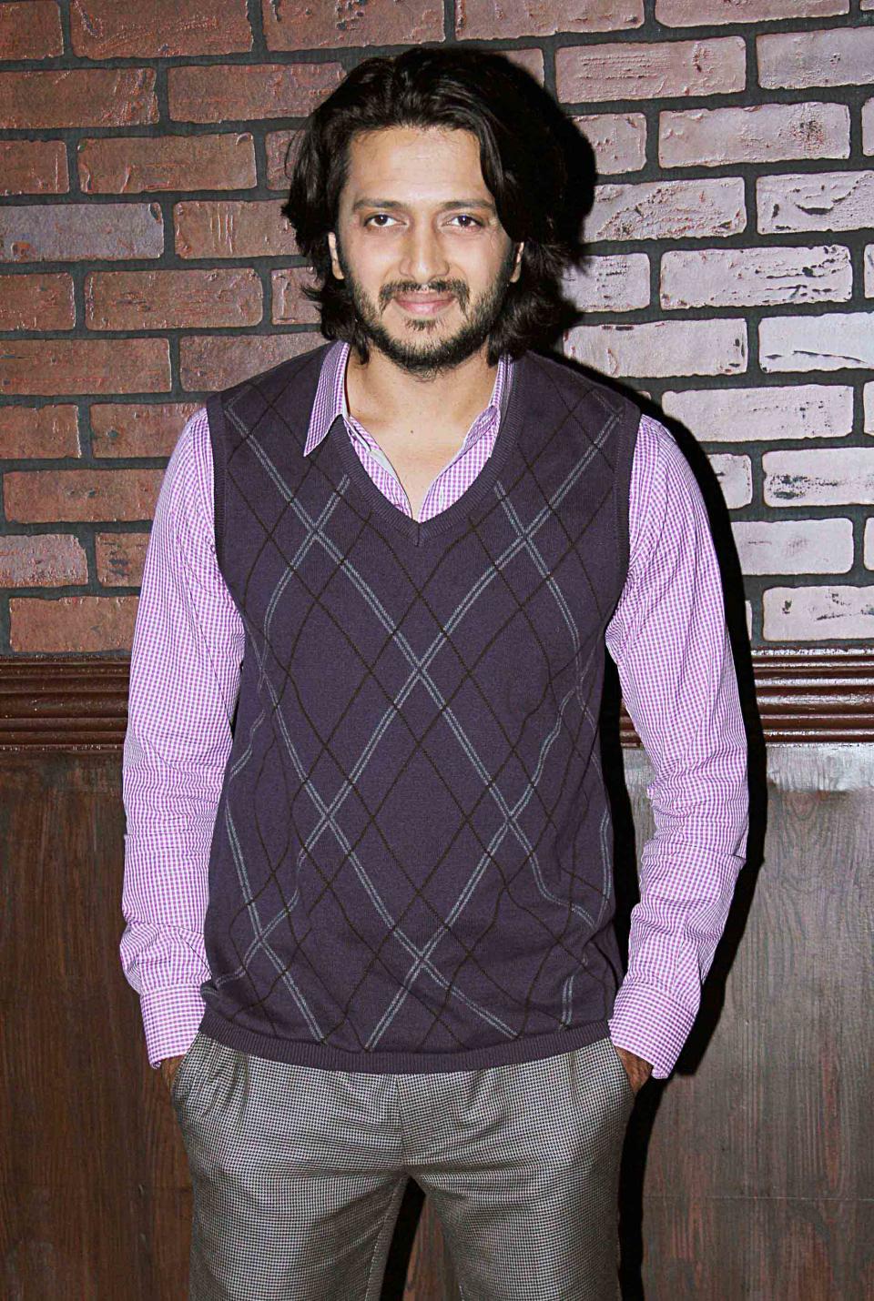 Riteish Deshmukh turns 39