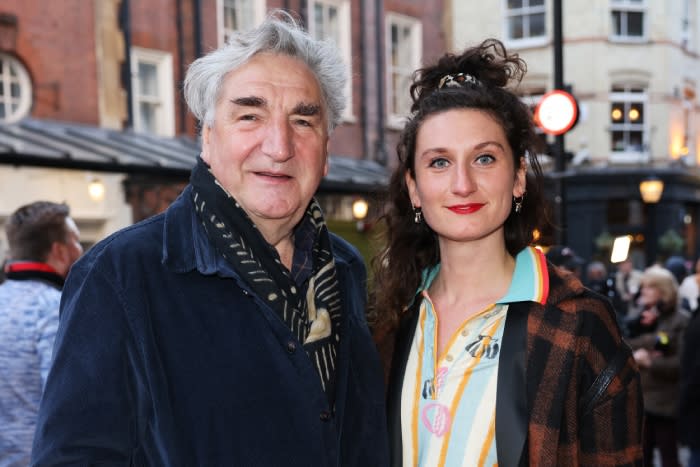 Jim Carter y su hija Bessie