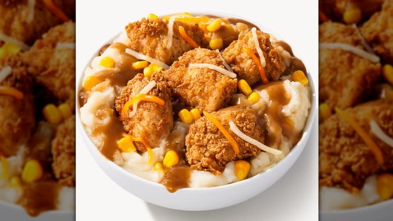 Famous Bowl with potatoes, chicken, and corn