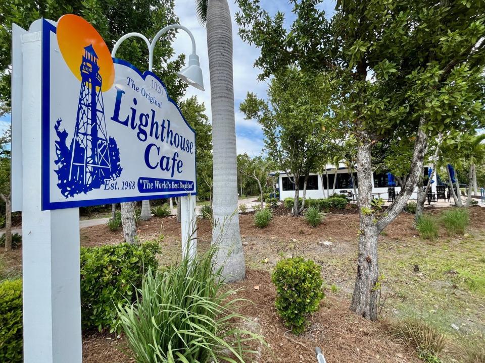 The Lighthouse Cafe took over the building Sanibel Fresh previously occupied on Periwinkle Way.