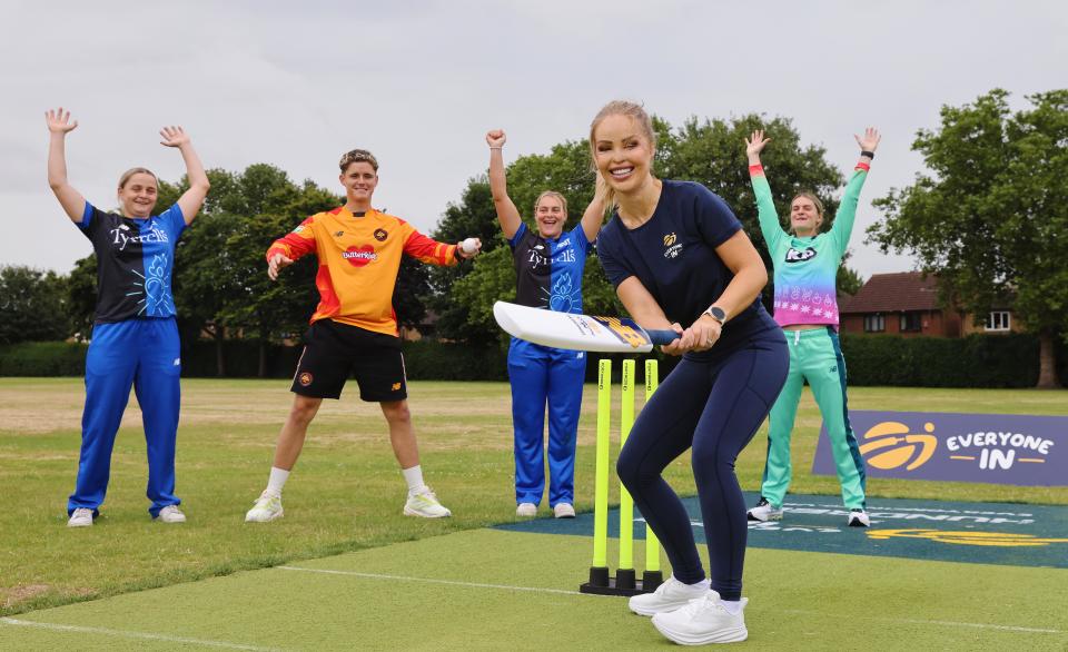 Paige Scholfield (far left) at a cricket-themed, family-friendly workout as part of KP Snacks 'Everyone In' campaign which will see 100 new grassroots cricket pitches installed across England & Wales (Joe Pepler/PinPep)