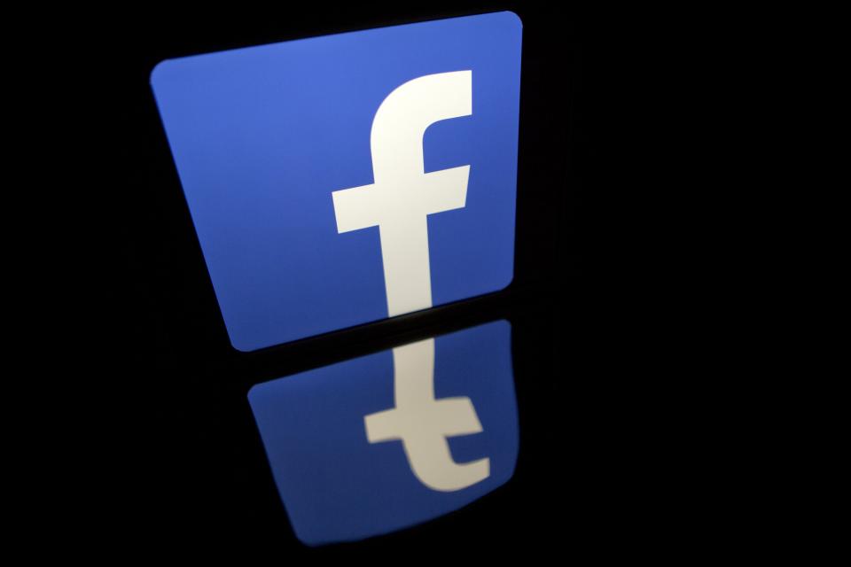 Facebook Morale, Hurt by Share Drop, Suffers Another Hit