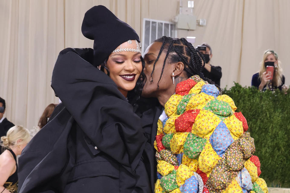 NEW YORK, NEW YORK - SEPTEMBER 13: Rihanna and ASAP Rocky attend the 2021 Met Gala benefit 