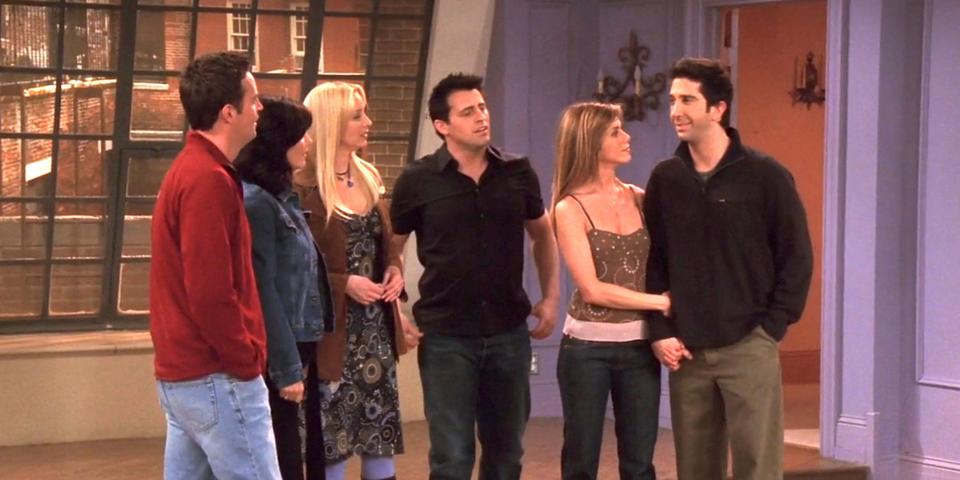 Matthew Perry, Courteney Cox, Lisa Kudrow, Matt LeBlanc, Jennifer Aniston, and David Schwimmer on the series finale of "Friends."