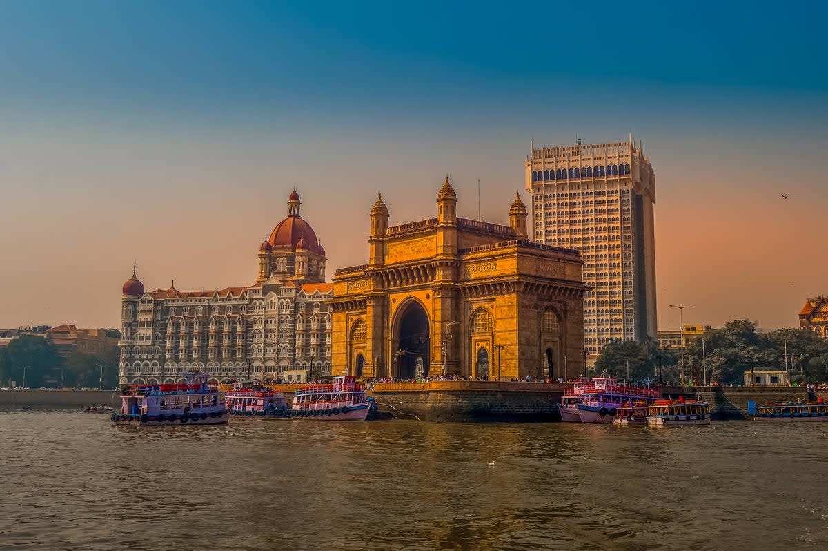 The Gateway of India and a view of Mumbai Harbour (Getty Images/iStockphoto)