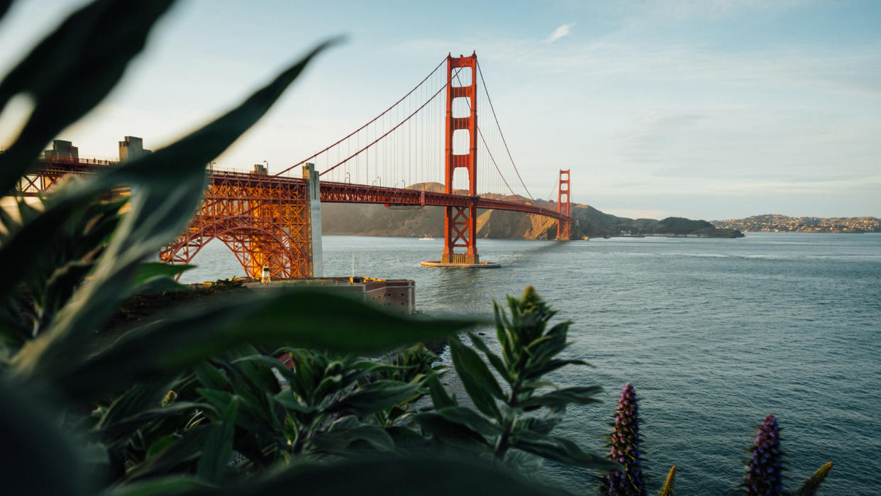  Top 10 Most Instagrammable Landmarks - The Golden Gate Bridge 