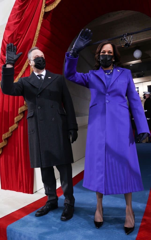 WASHINGTON, DC - JANUARY 20: U.S. Vice President-elect Kamala Harris and her husband Doug Emhoff arrive for her inauguration on the West Front of the U.S. Capitol on January 20, 2021 in Washington, DC. During today's inauguration ceremony Joe Biden becomes the 46th President of the United States. (Photo by Jonathan Ernst-Pool/Getty Images)