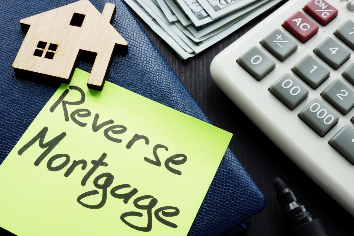 There are multiple benefits to taking out a reverse mortgage. / Credit: Getty Images/iStockphoto
