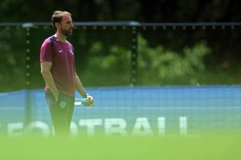 Le sélectionneur anglais Gareth Southgate lors d'une séance d'entraînement, le 29 juin 2024 à Blankenhain, à la veille du huitième de finale de l'Euro-2024 face à la Slovaquie (Adrian DENNIS)