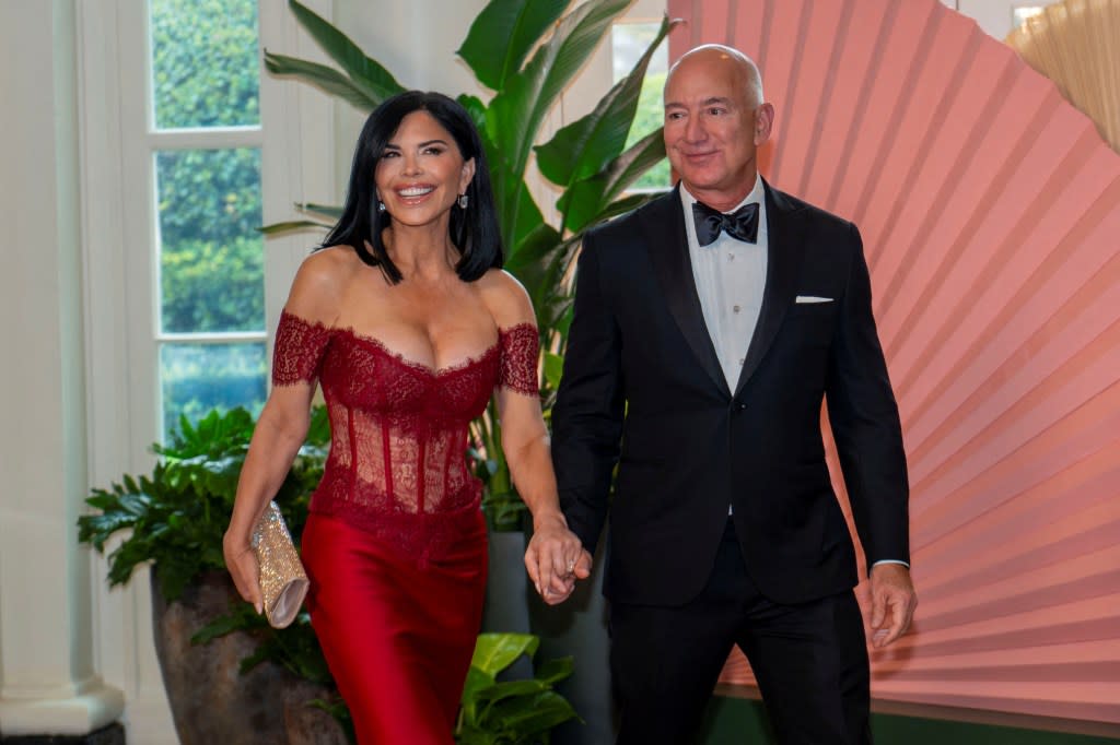 Lauren Sanchez appeared to brush off criticism from Keith McNally on Instagram Tuesday. REUTERS