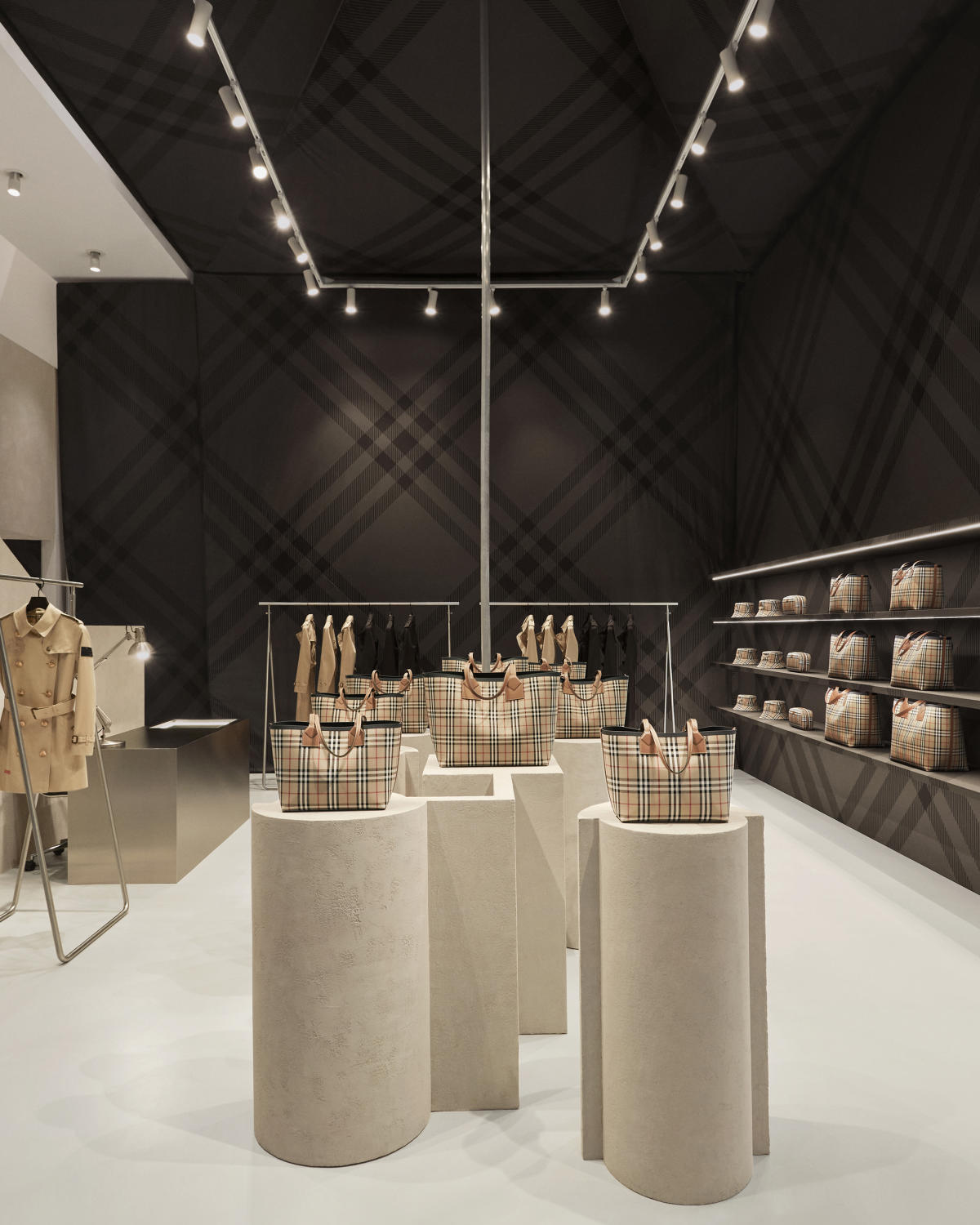 Burberry Brings Trench Pop-up to Fifth Avenue