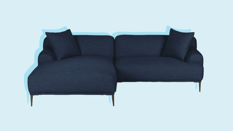 Go minimal with this simplistic sectional.