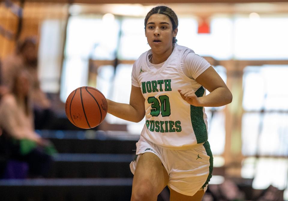 North’s Jalyn Shelby (30) drives down the court as the North Huskies play the Lawrence North Cats during the 2022 Evansville North Basketball Showcase at North High School in Evansville, Ind., Saturday, Dec. 3, 2022.