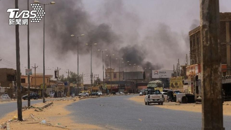 蘇丹政府軍與武裝組織「快速支援部隊」爆發衝突。（圖／達志影像路透社）