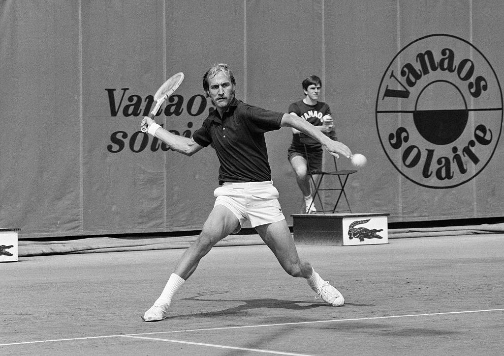 Stan Smith during the 1973 Roland-Garros French Open. (Photo: Universal/Corbis/VCG via Getty Images)