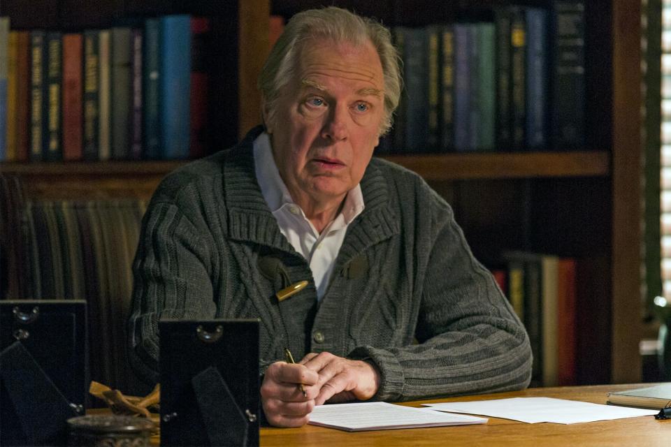 Michael McKean as Chuck McGill - Better Call Saul _ Season 3, Episode 10 - Photo Credit: Michele K. Short/AMC/Sony Pictures Television