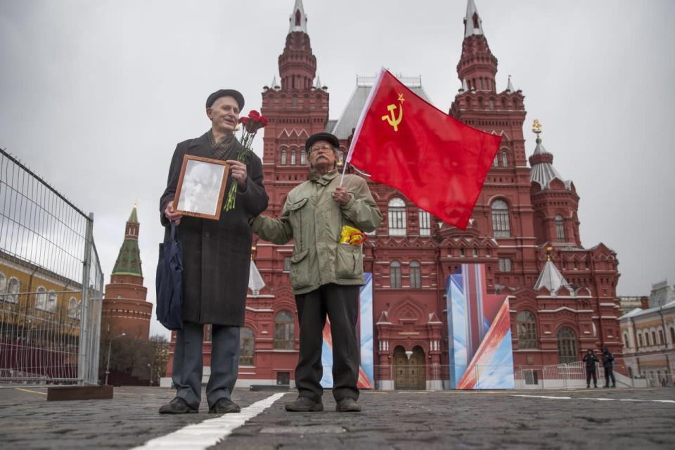 Communists stand alone in Red Square