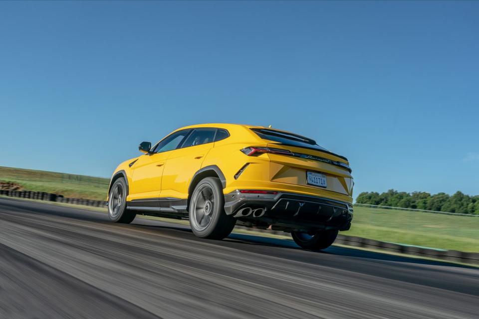 12. 2019 Lamborghini Urus — 3.1 seconds