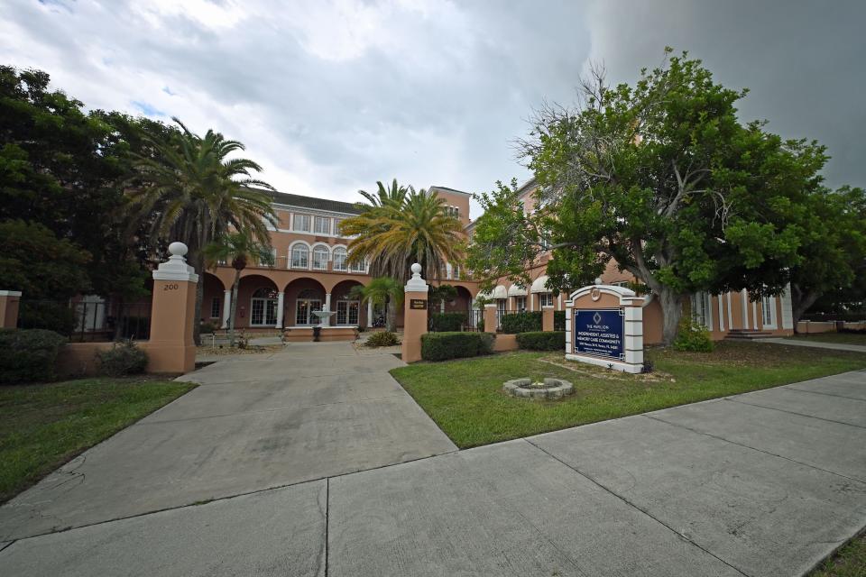 The owner of the Venice Center Pavilion and at least two other assisted living facilities faces criminal elder abuse charges following a long-term investigation by Venice Police dating back to December 2022.