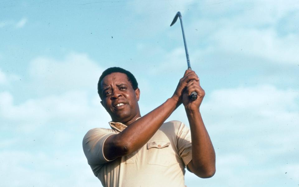 Lee Elder, the first black man to compete in the Masters, has died aged 87 - PGA TOUR