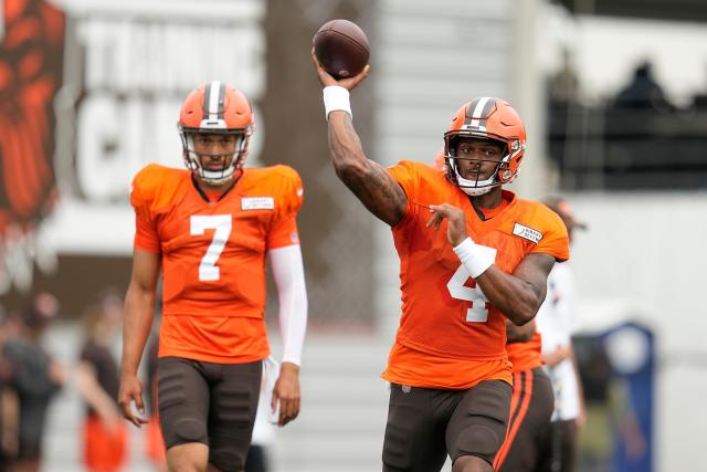 The Cleveland Browns' Quarterback Chase Begins (Again) - The New York Times