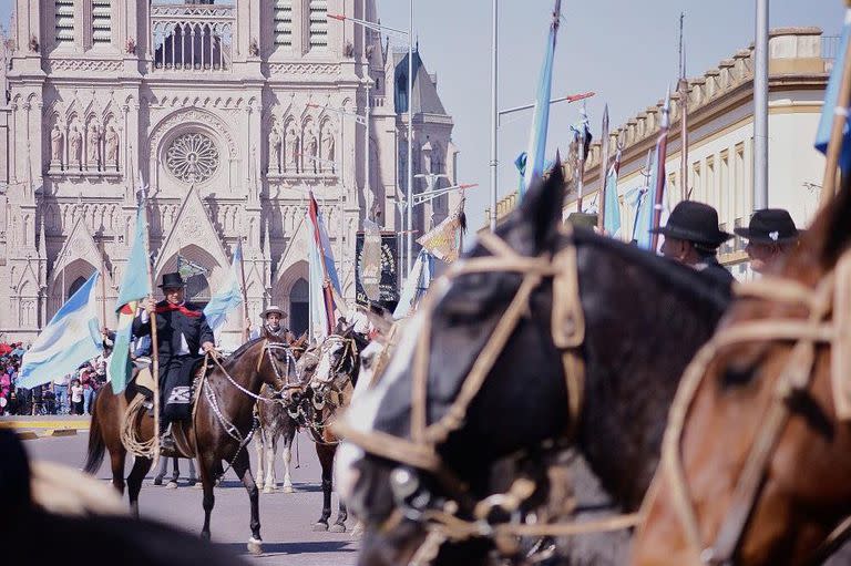 La marcha gauchesca a caballo se realiza desde 1945 y solo no se realizó el año pasado por el Covid-19
