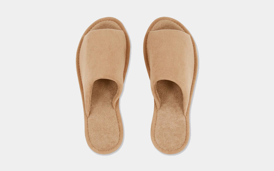 Uniqlo Slippers