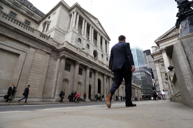 Bank of England eases rules for banks to meet Brexit challenge