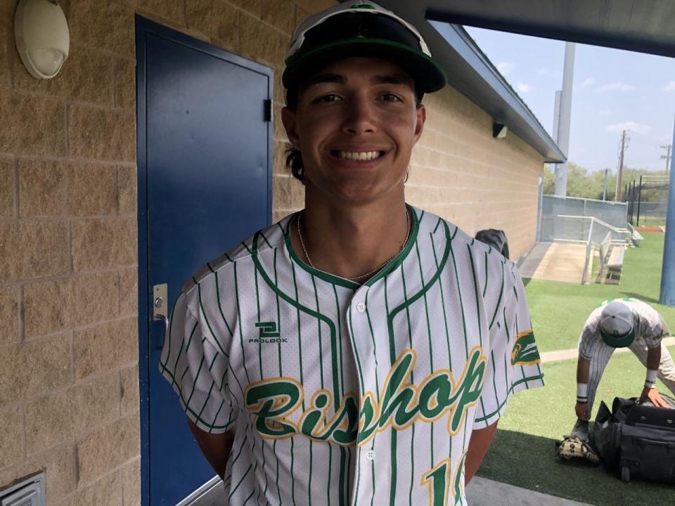 Bishop's Tye Odom hit a go-ahead home run in the sixth inning to lift the Badgers to a 3-0 win.