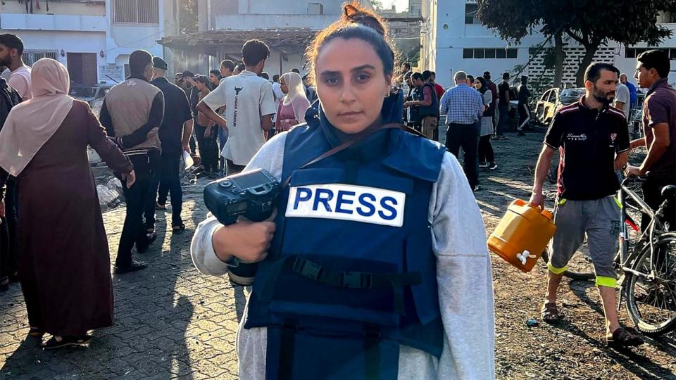 PHOTO: Hind Khourday, Gaza Based journalist who has gained 100 000s followers since the October 7th attack. (@HindKhourday/Instagram)