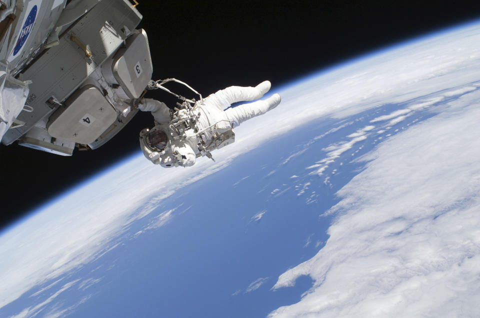 Los terraplanistas piensan que la NASA ha engañado por décadas al mundo y que las fotografías del hombre en la Luna o de astronautas con la curvatura de la Tierra al fondo son imágenes trucadas (Foto: Reuters)