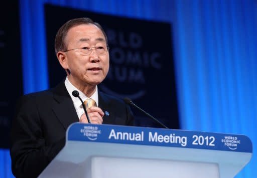 UN General Secretary Ban Ki Moon has told African leaders they must respect gay rights, speaking at the opening of a summit meeting in the Ethiopian capital Addis Ababa