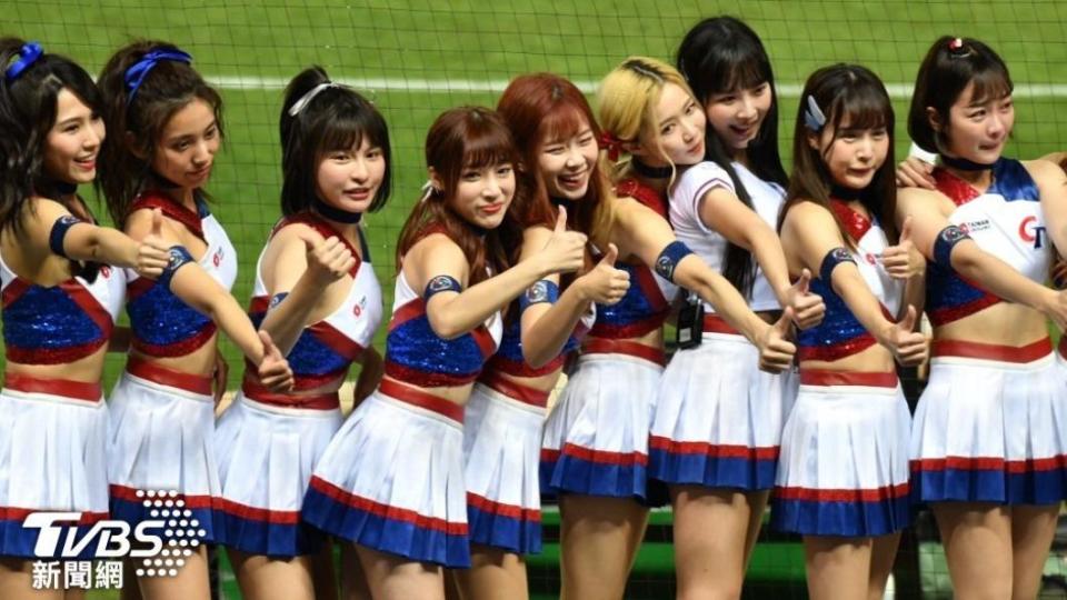 台灣啦啦隊女孩們替球員熱情應援。（圖／TVBS資料照）