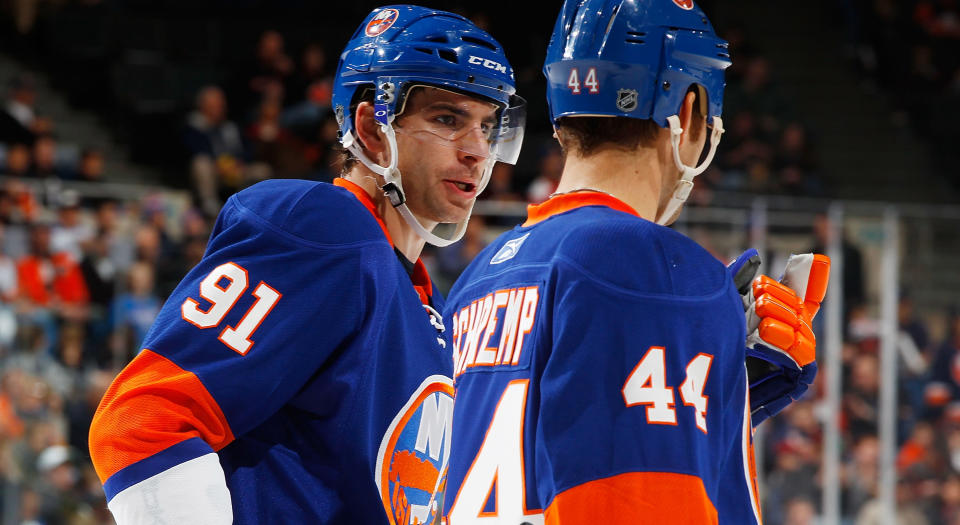 John Tavares and Rob Schremp probably didn’t keep in touch after being teammates. (Getty Images)