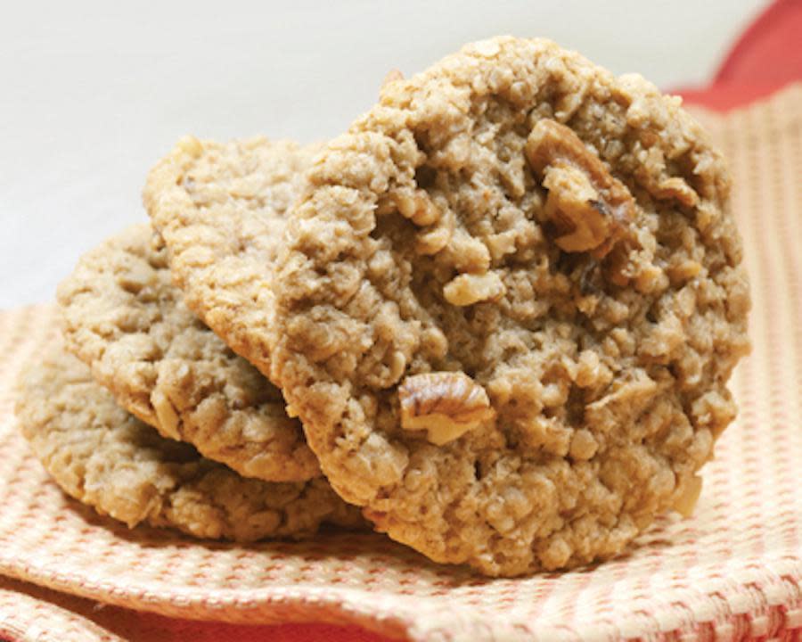 <p>Oatmeal cookies are classic year-round, but they work perfectly as holiday cookies too. If you prefer to dress up your oatmeal cookies, consider adding some of these <a href="https://www.thedailymeal.com/cook/bake-cookies-unexpected-ingredients?referrer=yahoo&category=beauty_food&include_utm=1&utm_medium=referral&utm_source=yahoo&utm_campaign=feed" rel="nofollow noopener" target="_blank" data-ylk="slk:unexpected ingredients to put in your cookies;elm:context_link;itc:0;sec:content-canvas" class="link ">unexpected ingredients to put in your cookies</a>.</p> <p><a href="https://www.thedailymeal.com/recipe/oatmeal-cookies?referrer=yahoo&category=beauty_food&include_utm=1&utm_medium=referral&utm_source=yahoo&utm_campaign=feed" rel="nofollow noopener" target="_blank" data-ylk="slk:For the Oatmeal Cookies recipe, click here.;elm:context_link;itc:0;sec:content-canvas" class="link ">For the Oatmeal Cookies recipe, click here.</a></p>