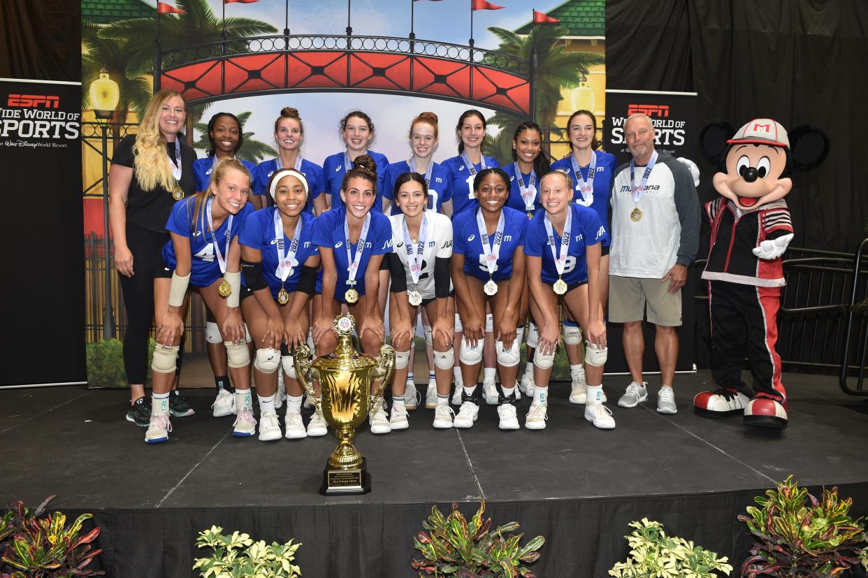 The Munciana Samurai, coached by Mike Lingenfelter, went 10-1 and won the 18 Open championships at the 49th AAU Girls' Junior National Volleyball Championships in Orlando.