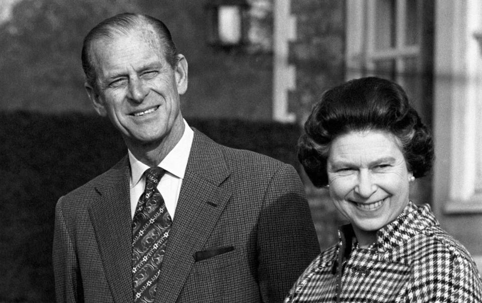 The Queen and Prince Philip at Sandringham on the 30th anniversary of her Accession - Alamy