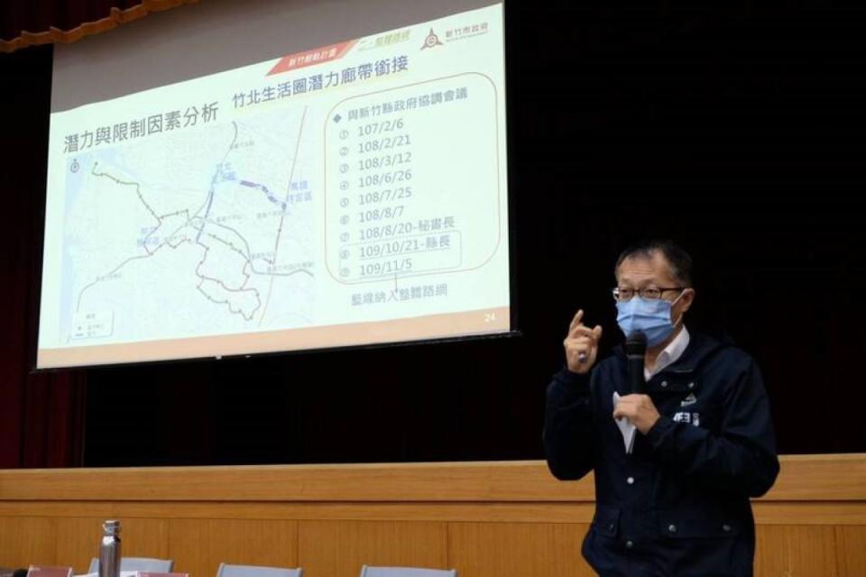 新竹輕軌捷運竹市開說明會，決議全採高架化。（圖：市府提供）